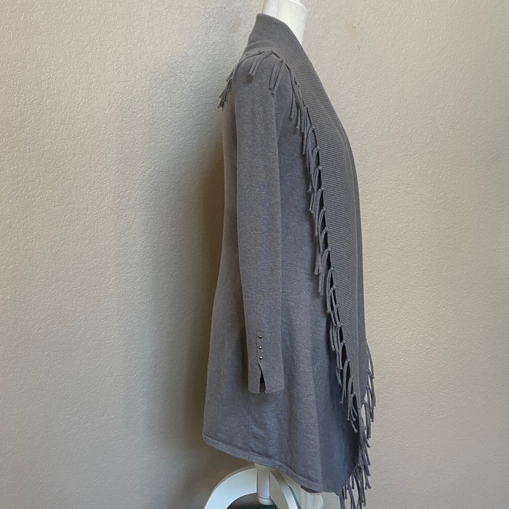 White House Black Market Gray Fringe Cardigan, size Small - Picture 4 of 15